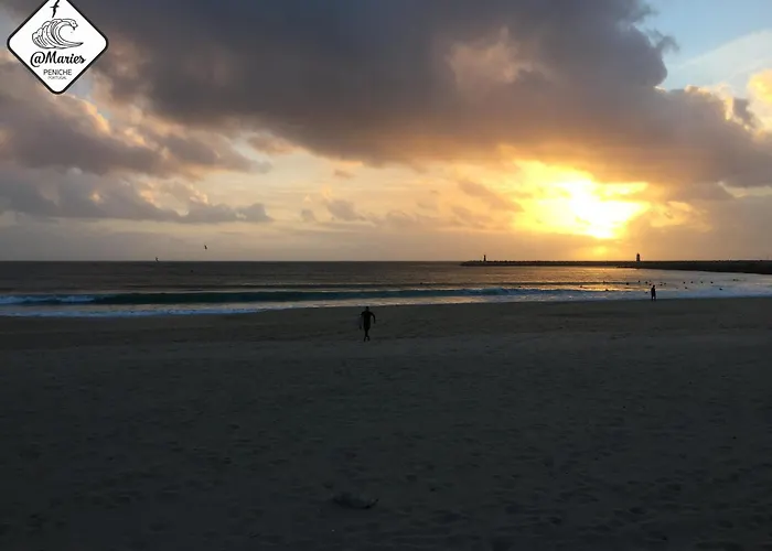 At Maries House 2 アパート